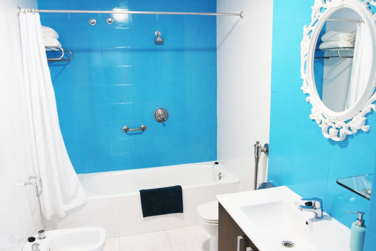Hugo Beach Hotel & Apartments غانديا المظهر الخارجي الصورة